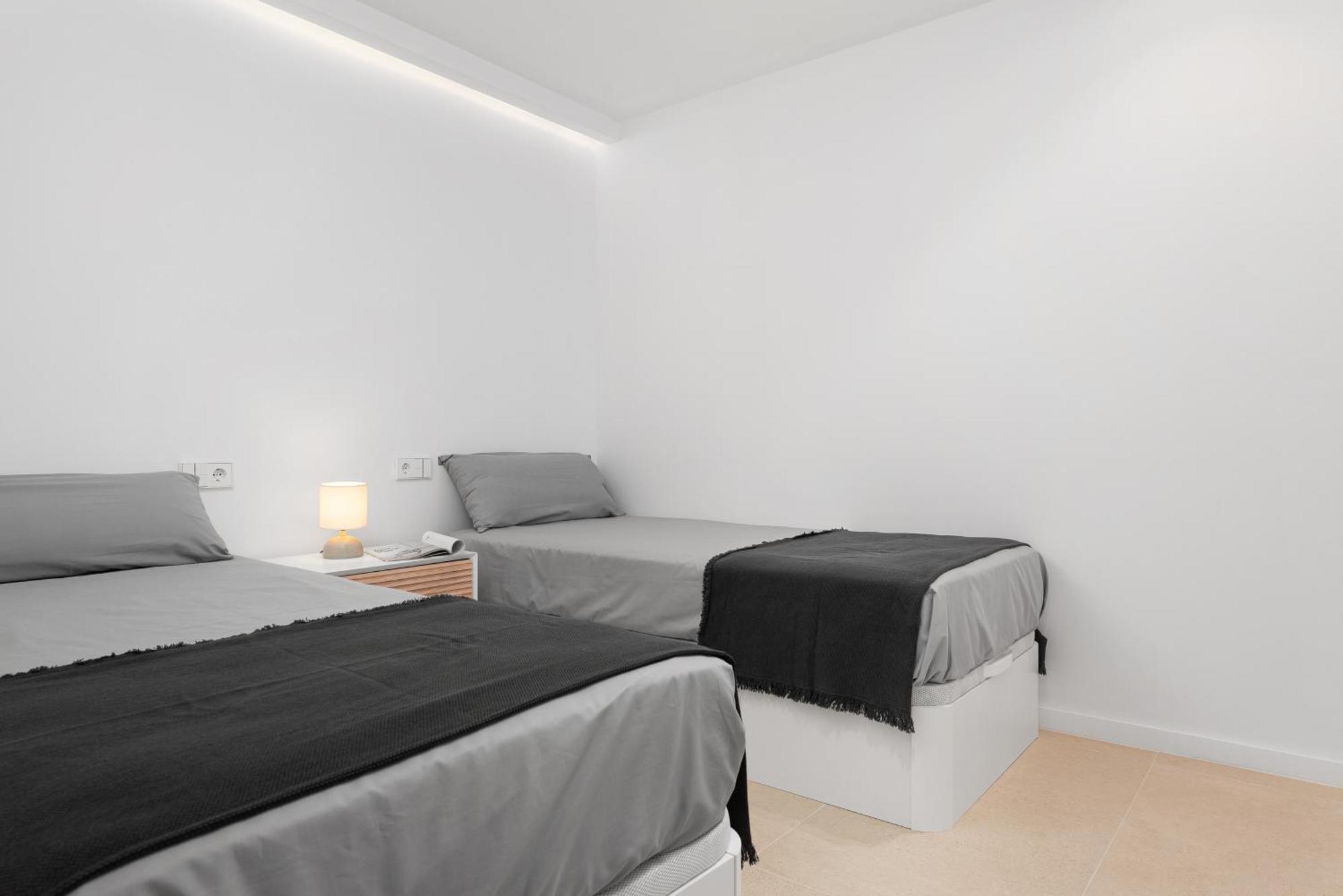 Apartment Oiza Garden At With Wifi And Aacc, Bahiablanca Alcudia (Mallorca)