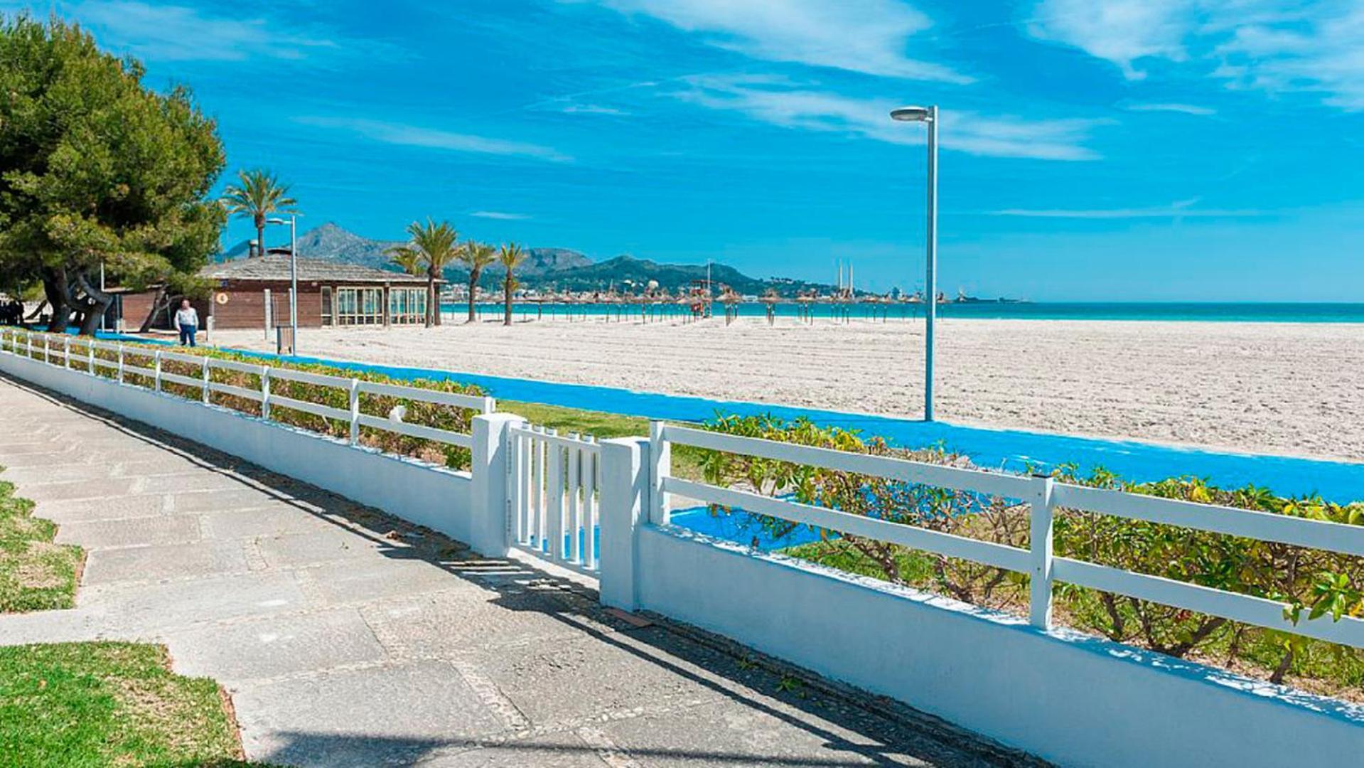 Oiza Garden At With Wifi And Aacc, Bahiablanca Apartment Alcúdia